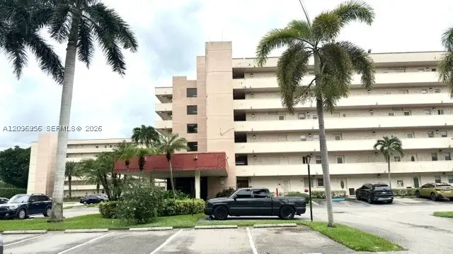8900 Washington Blvd #304A, Pembroke Pines, FL 33025 - #2