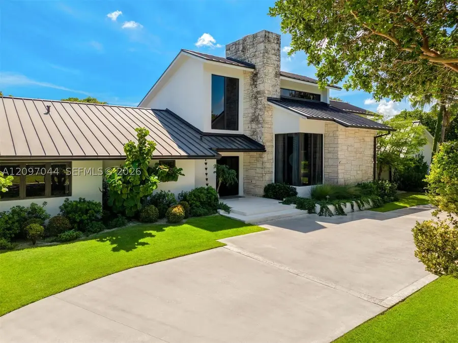 5902 SW 105th St, Pinecrest, FL 33156 - #2