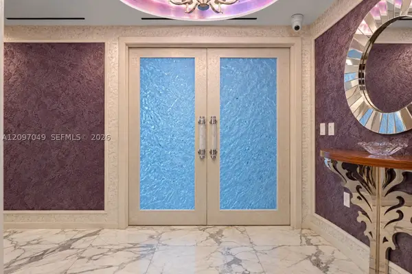 17121 Collins Ave #4203, Sunny Isles Beach, FL 33160