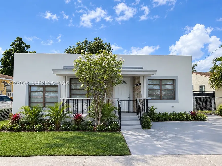 3500 NW 16th St, Miami, FL 33125 - #2