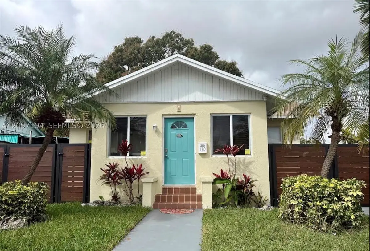 170 NW 18th Ct, Miami, FL 33125 - #1
