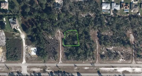 109 Falcon Ct Nw, Lake Placid, FL 33852