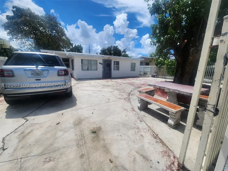 3042 NW 95th Ter, Miami, FL 33147 - #2