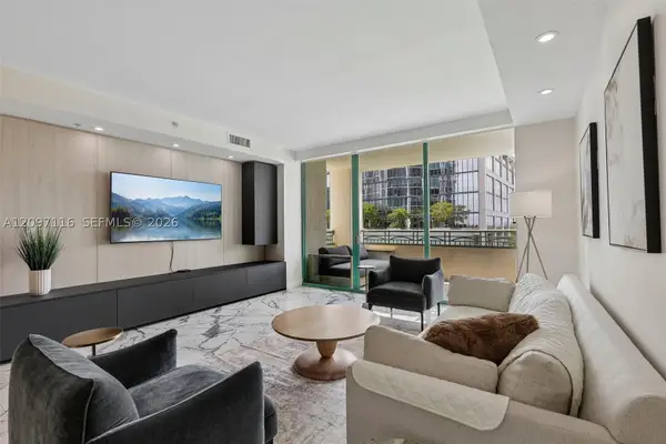 3400 SW 27th Ave #605, Miami, FL 33133