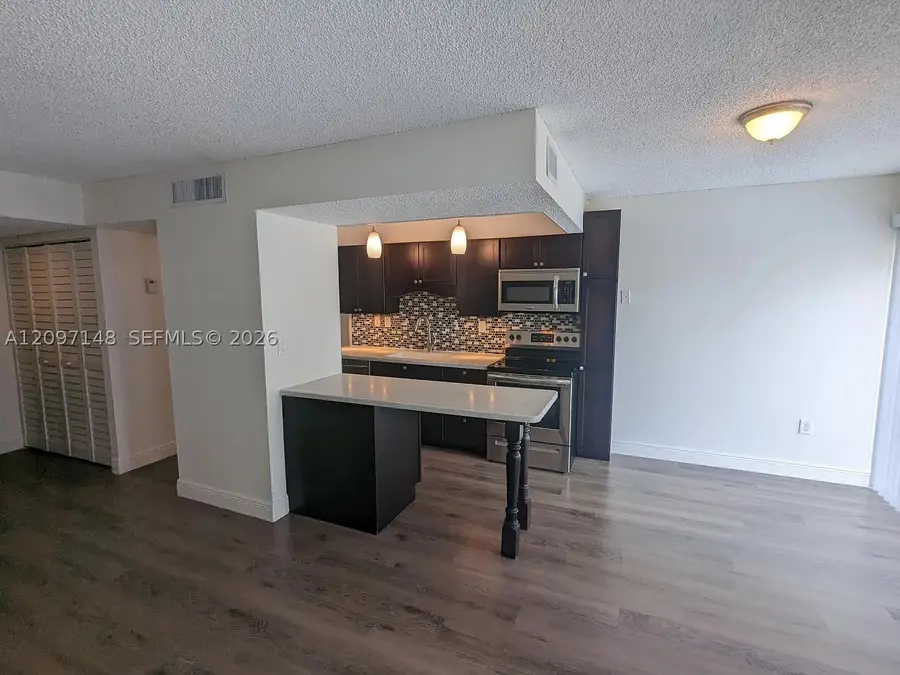 9331 SW 4th St #221A, Miami, FL 33174 - #2