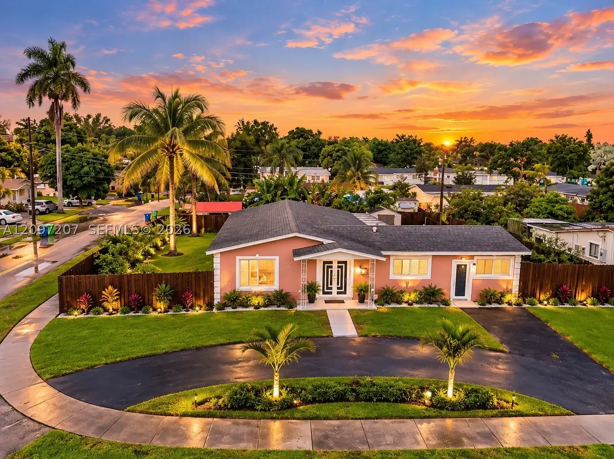 6261 NW 18th St, Sunrise, FL 33313 - #1