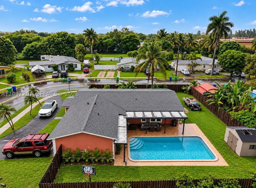 6261 NW 18th St, Sunrise, FL 33313 - #2