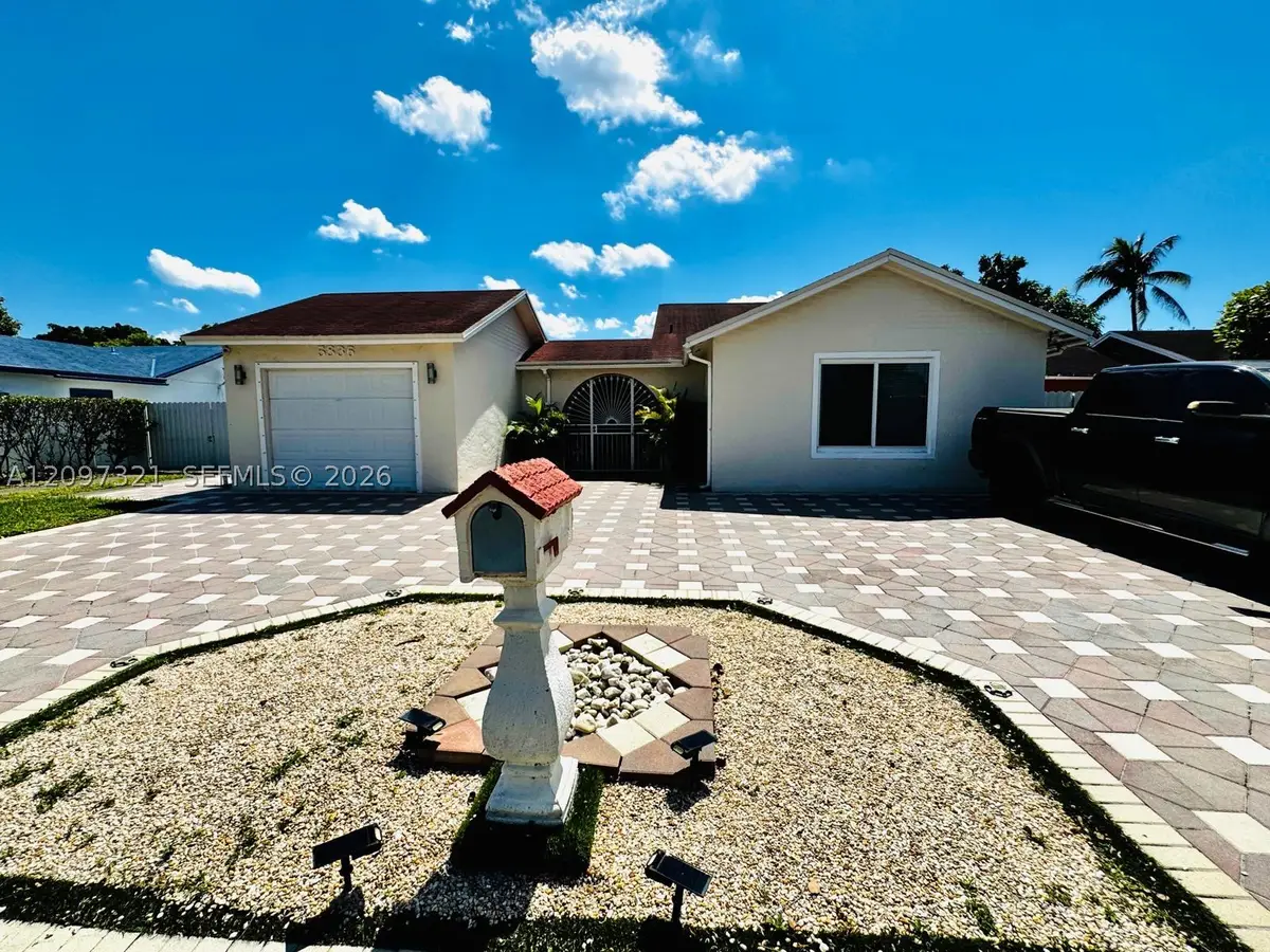 5836 NW 199th St, Hialeah, FL 33015 - #1