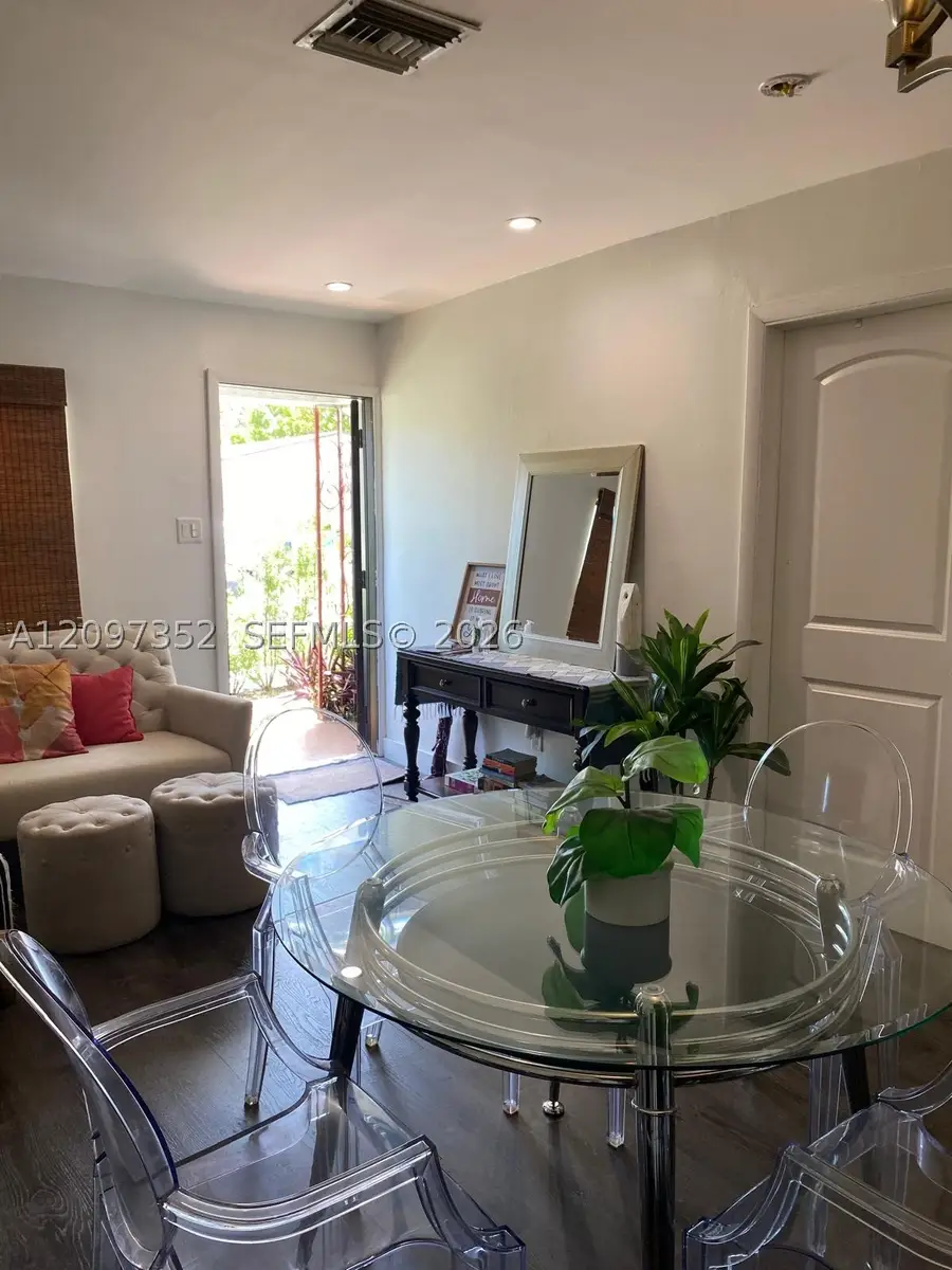 206 SW 2nd Ter, Dania Beach, FL 33004 - #3