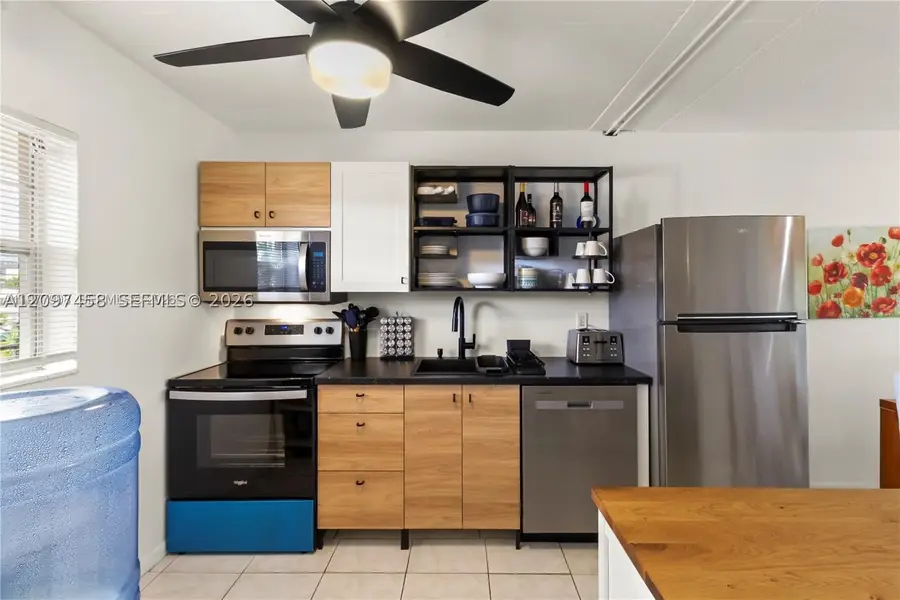 2901 NW 46th Ave #307, Lauderdale Lakes, FL 33313 - #2