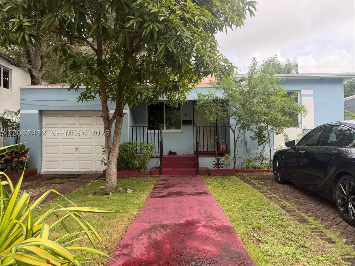 21 NE 50th St, Miami, FL 33137 - #1