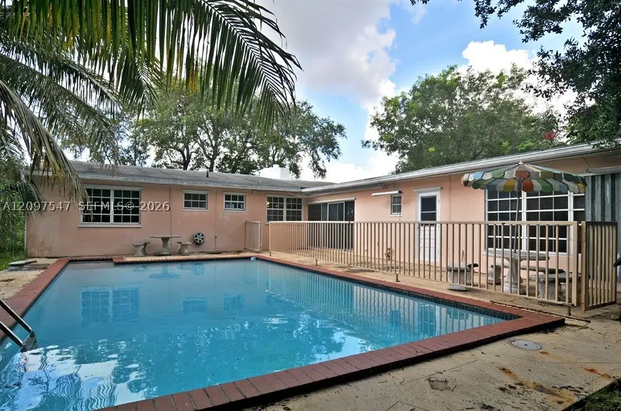 6851 Sunset Dr, South Miami, FL 33143 - #2