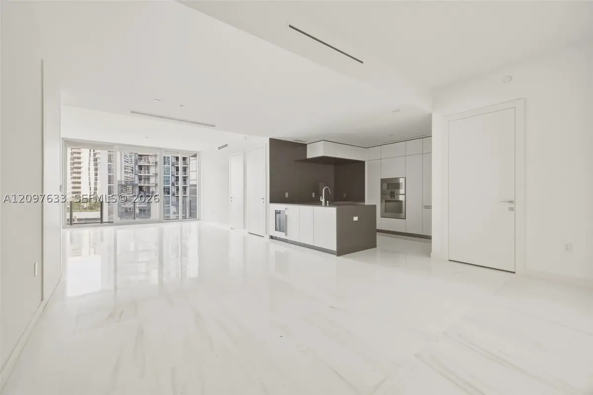 300 Biscayne Boulevard Way #1709W, Miami, FL 33131 - #1
