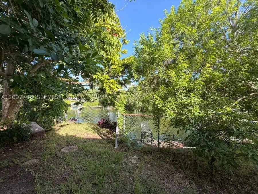 5861 SW 63rd Ct, South Miami, FL 33143 - #3