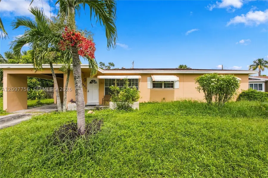 3621 SW 3rd St, Fort Lauderdale, FL 33312 - #2