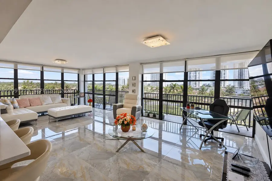 1000 Parkview Dr #610, Hallandale Beach, FL 33009 - #3