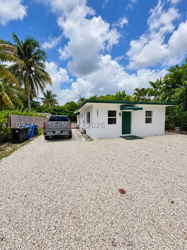 1521 NW 5th Ave, Fort Lauderdale, FL 33311
