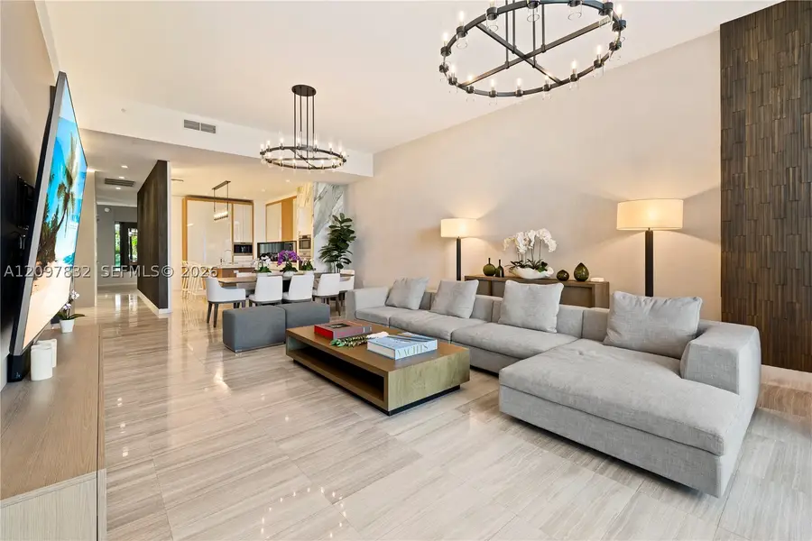 2821 S Bayshore Dr #6B, Miami, FL 33133 - #2