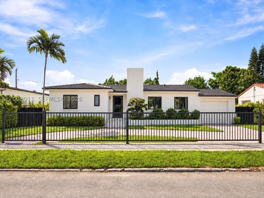 2350 SW 25th Ter, Miami, FL 33133 - #2
