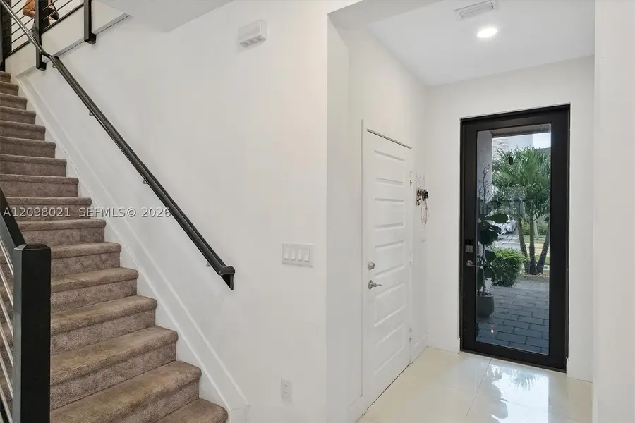 8110 NW 104th Ct, Doral, FL 33178 - #2