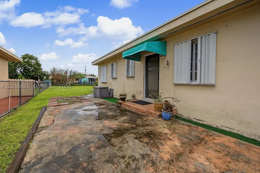 7248 NW 3rd St, Miami, FL 33126 - #2
