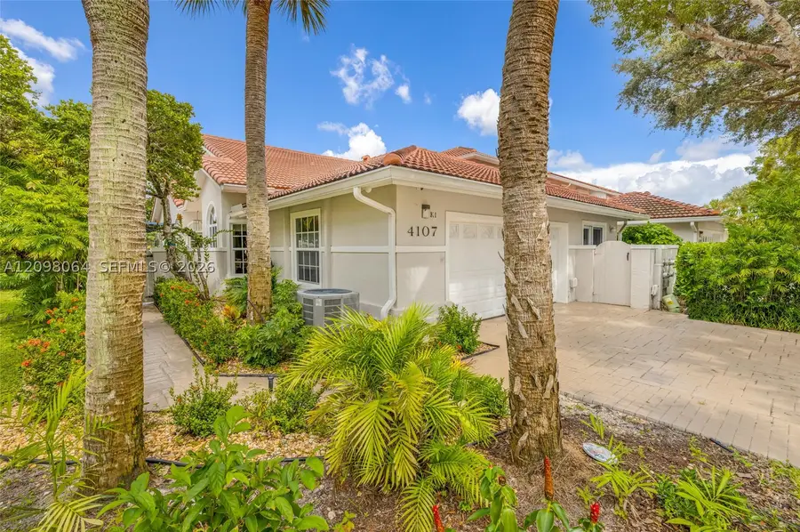 4107 Carriage Dr #K1, Pompano Beach, FL 33069 - #3