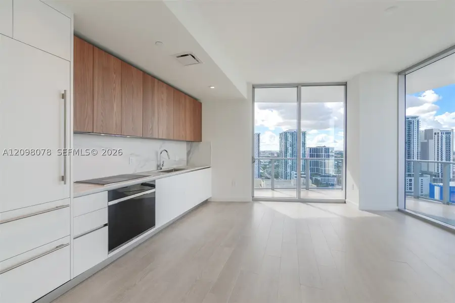 1400 Biscayne Blvd #2207, Miami, FL 33132 - #3