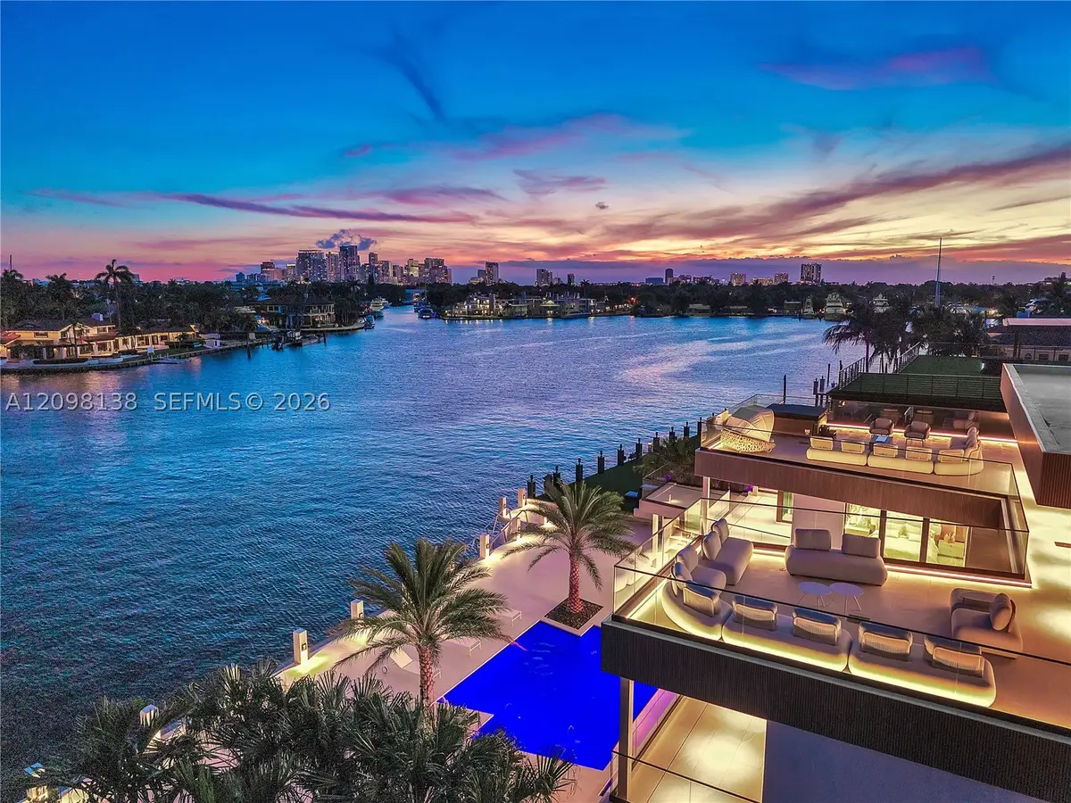 725 Middle River Dr, Fort Lauderdale, FL 33304 - #1