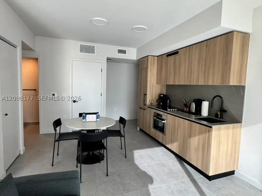 121 NE 5th St #1913, Miami, FL 33132 - #2