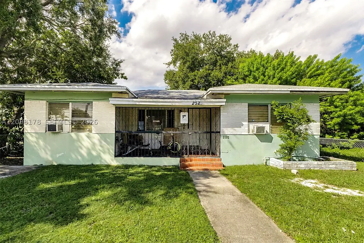 2525 NW 50th St, Miami, FL 33142 - #1