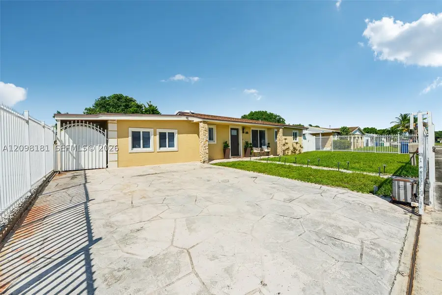 4495 NW 202nd St, Miami Gardens, FL 33055 - #3