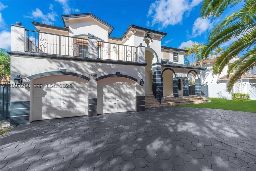 16310 NW 84th Ct, Miami Lakes, FL 33016 - #2