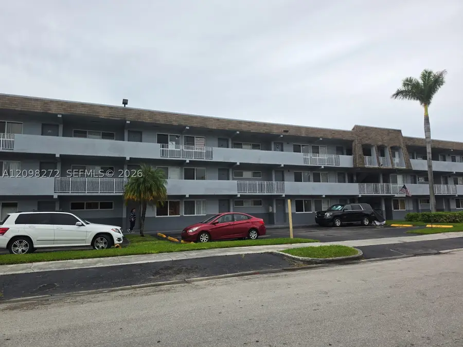 11195 SW 1st St #217, Sweetwater, FL 33174 - #2