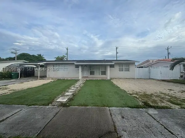 9265 SW 44th St, Miami, FL 33165