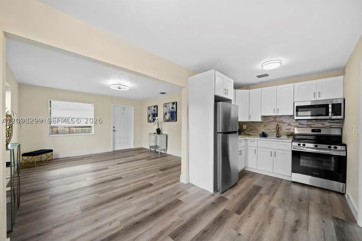 7532 Farragut St, Hollywood, FL 33024 - #1
