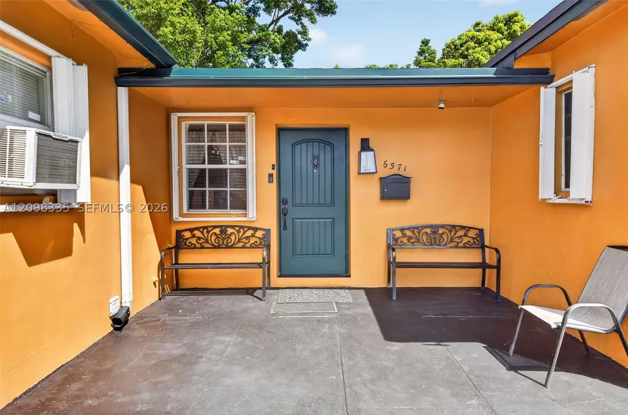 6571 SW 7th Ct, North Lauderdale, FL 33068 - #3