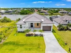 8124 Tecumseh Cir, Port Charlotte, FL 33981 - #2