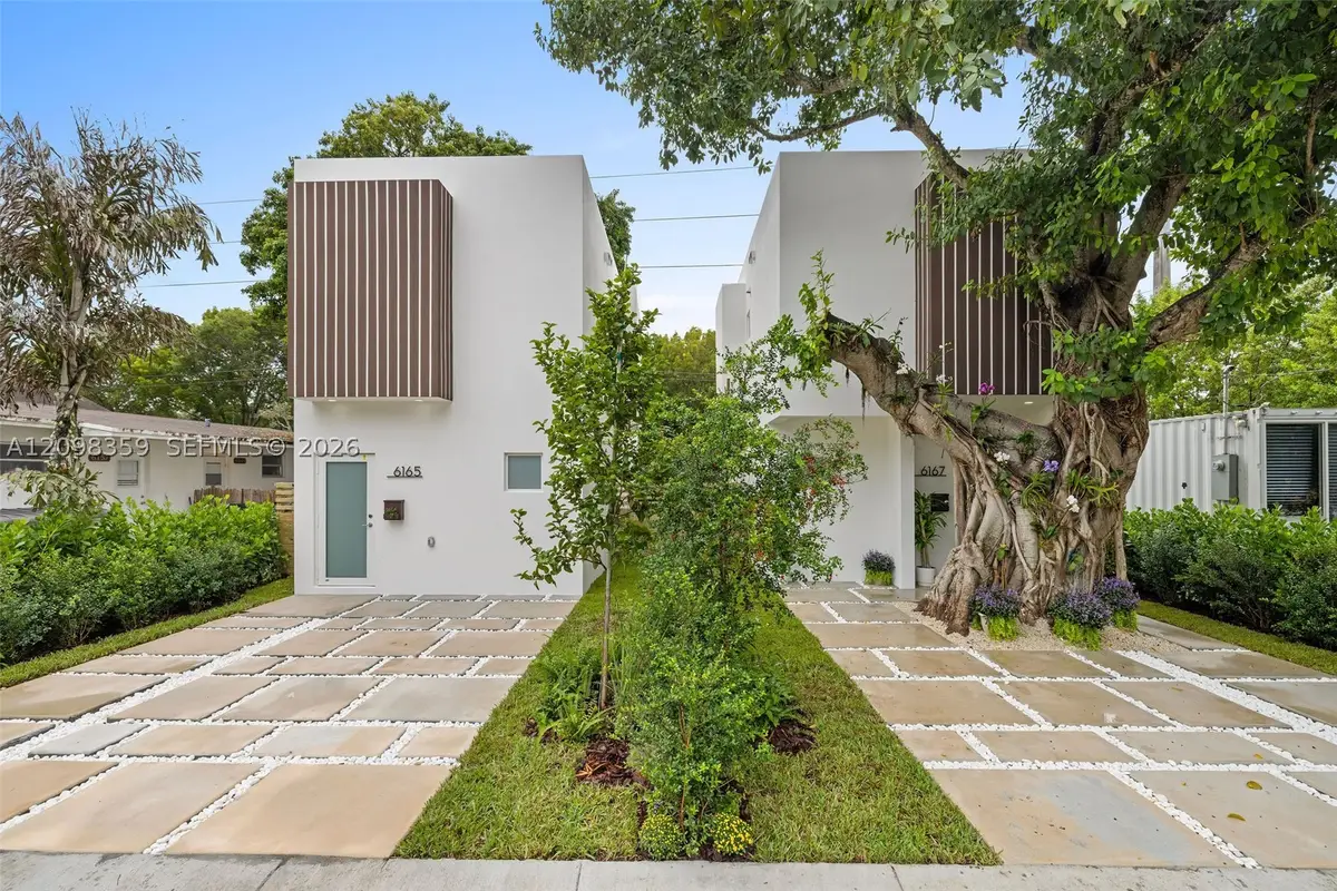 6165 SW 64th St, South Miami, FL 33143 - #1