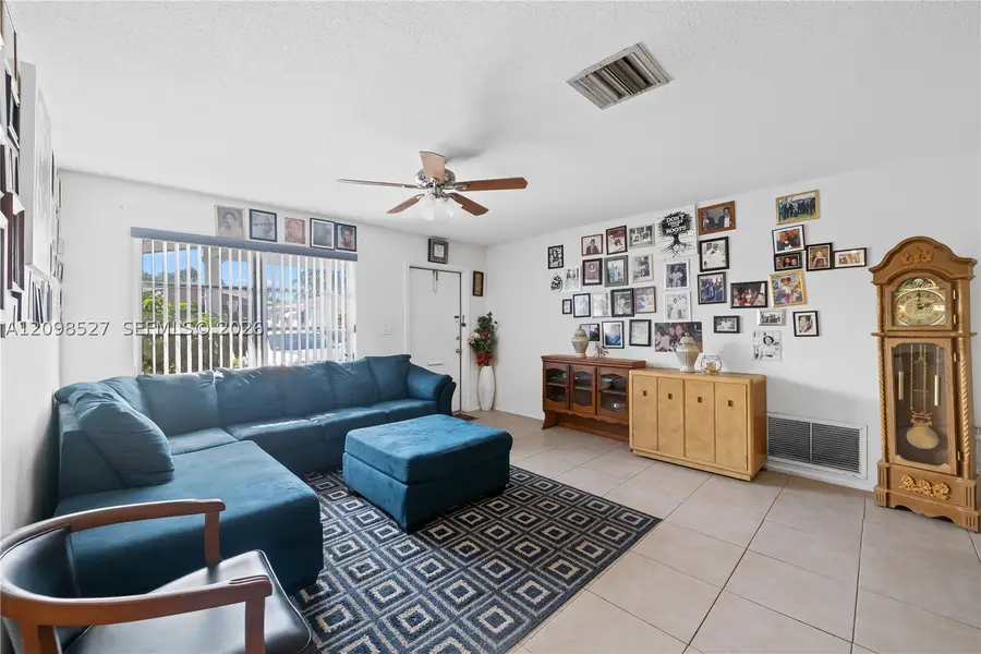 4517 NW 47th Ter, Tamarac, FL 33319 - #3