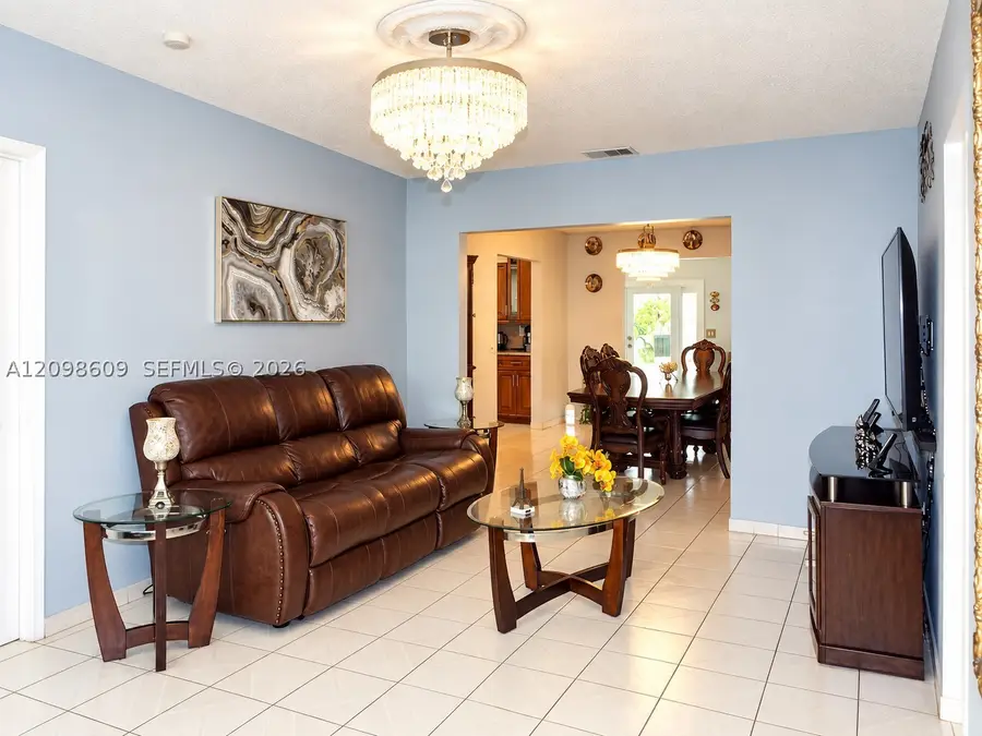 285 NW 48th Pl, Miami, FL 33126 - #2