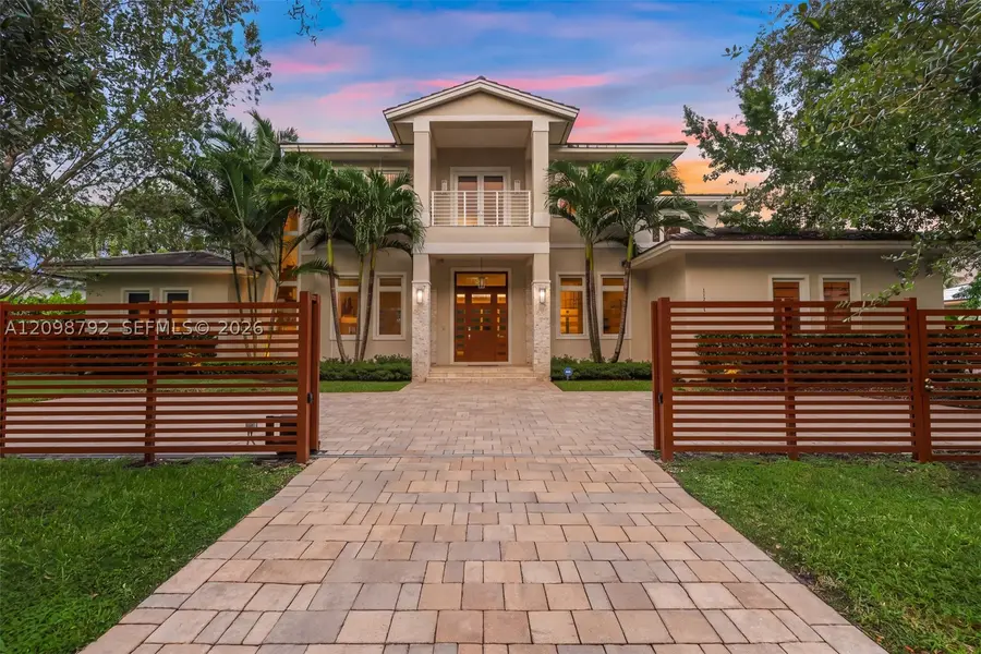 11701 SW 69 Ct, Pinecrest, FL 33156 - #2