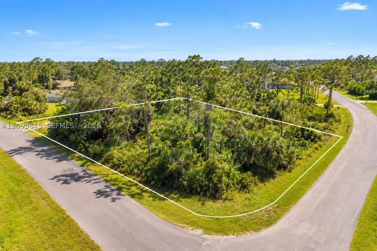 NA Colony Cir, North Port, FL 34288 - #1