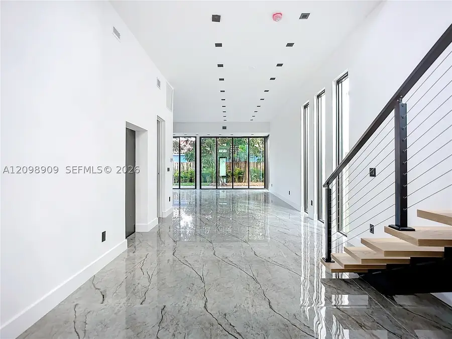 3069 SW 27th Ter, Miami, FL 33133 - #2