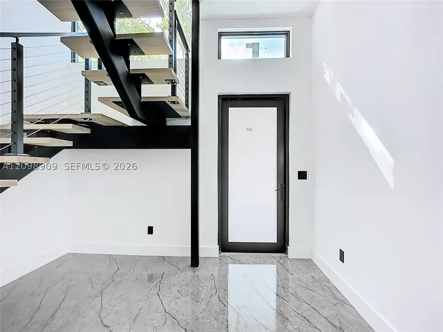 3069 SW 27th Ter, Miami, FL 33133 - #3