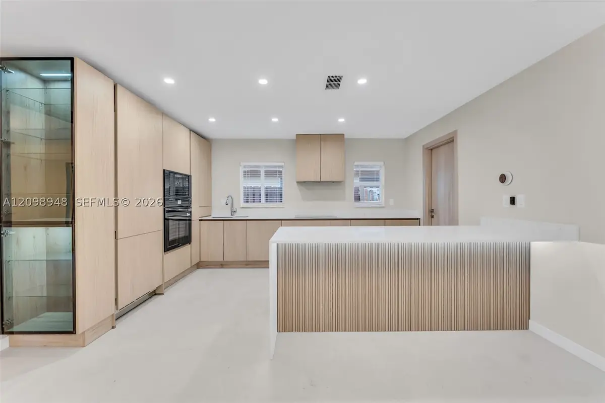 5419 NE 22nd Ave, Fort Lauderdale, FL 33308 - #1