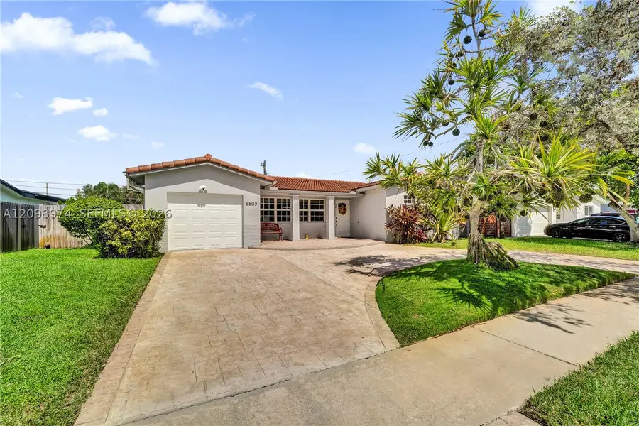 5509 Jefferson St, Hollywood, FL 33021 - #2
