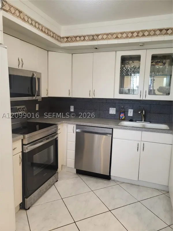 2050 Newcastle C #2050 C, Boca Raton, FL 33434