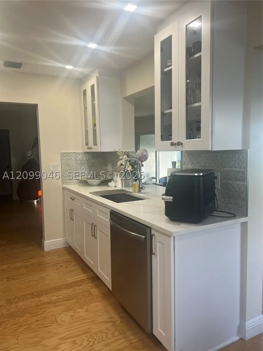 8221 NW 14th St, Plantation, FL 33322 - #3