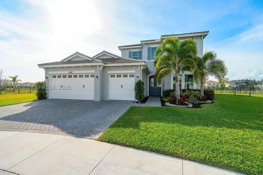 15962 Wildflower Ct, Loxahatchee, FL 33470 - #3