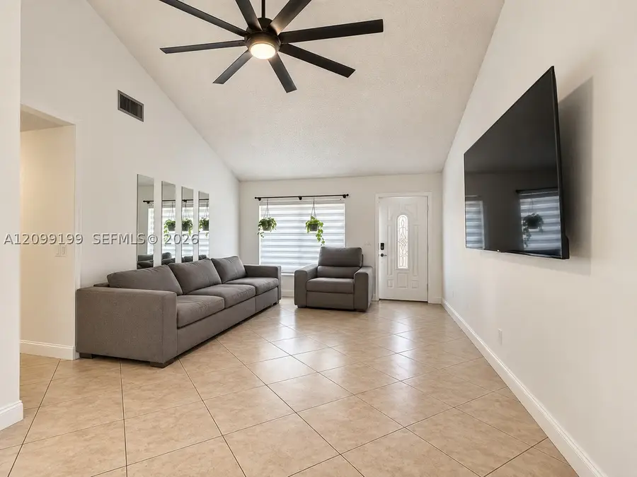 8212 SW 13th St, North Lauderdale, FL 33068 - #2